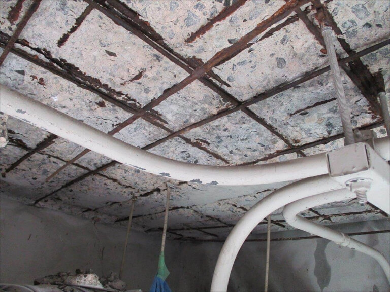 脆弱部の撤去完了【補修方法】