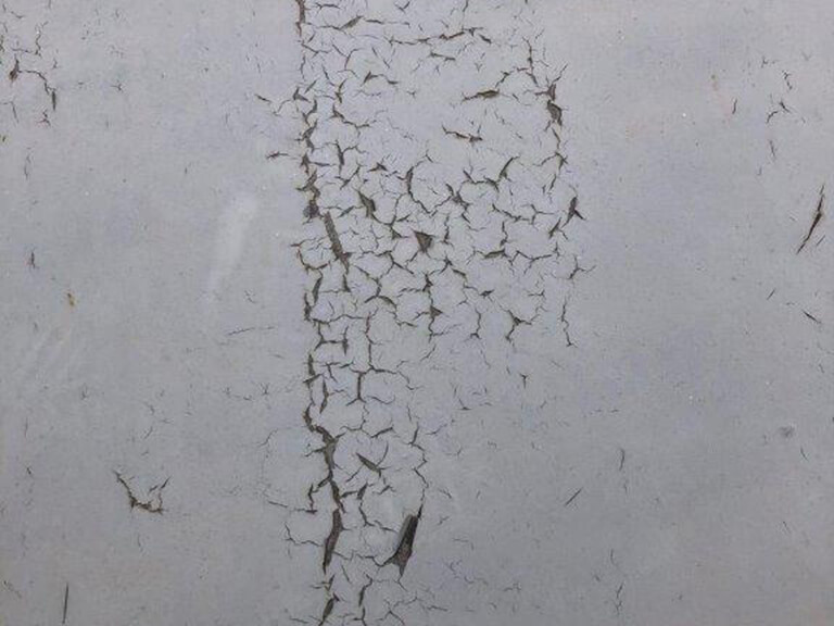 トップコートが劣化している2